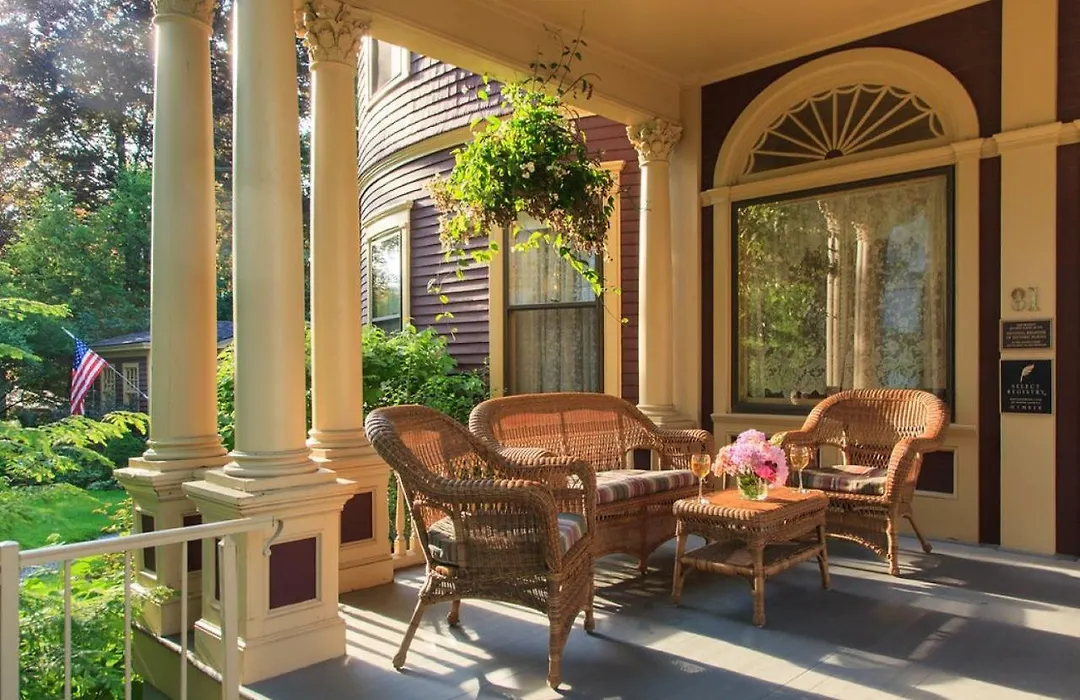 Berry Manor Inn-1